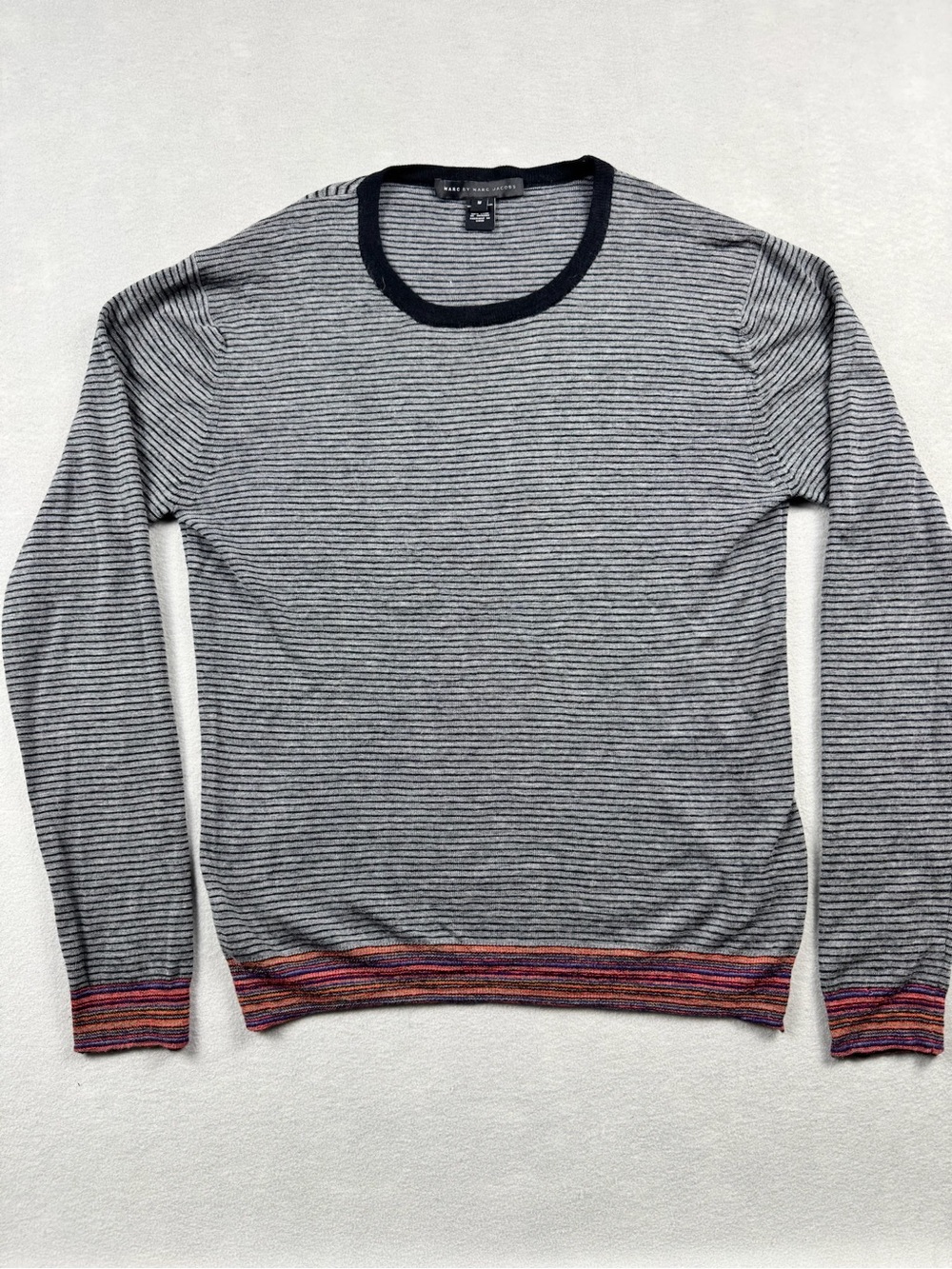 Marc by MARC JACOBS sweater size M 100% Merino Wool Black Gray Stripes Classic